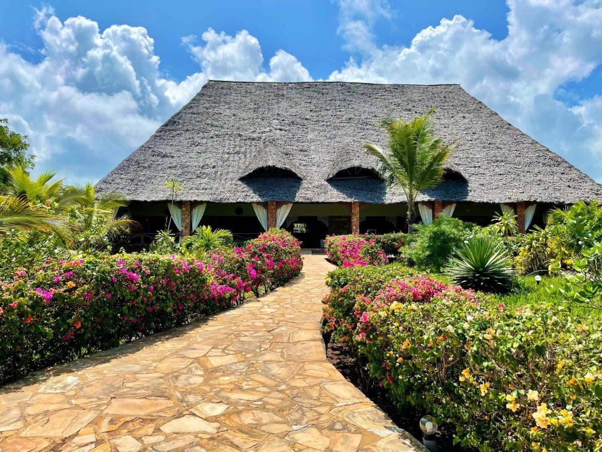 The Sands Beach Resort Bwejuu Exteriér fotografie