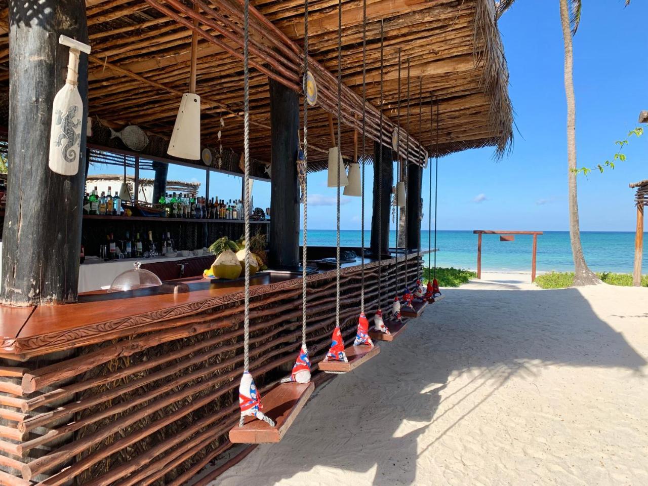 The Sands Beach Resort Bwejuu Exteriér fotografie