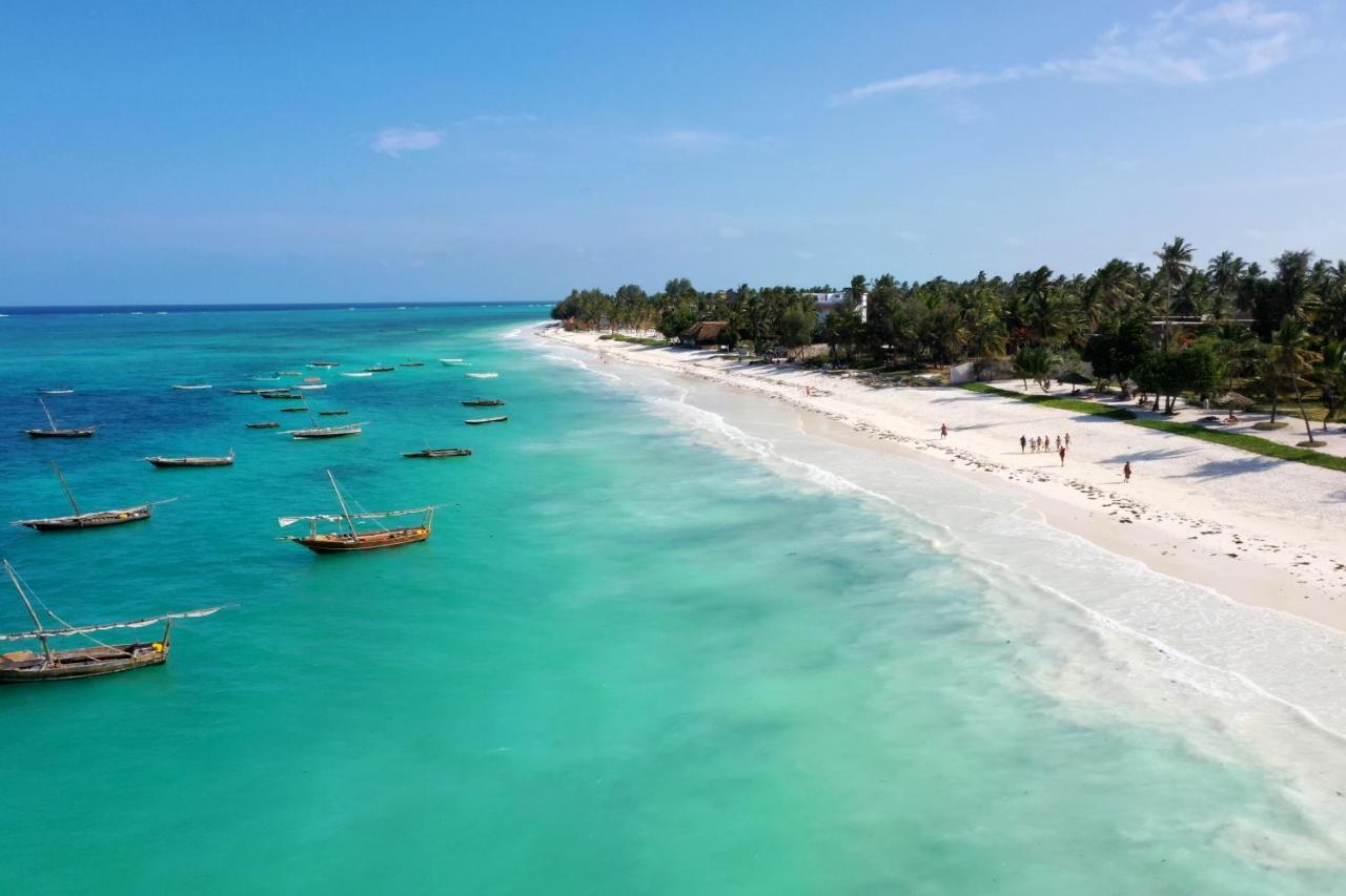 The Sands Beach Resort Bwejuu Exteriér fotografie