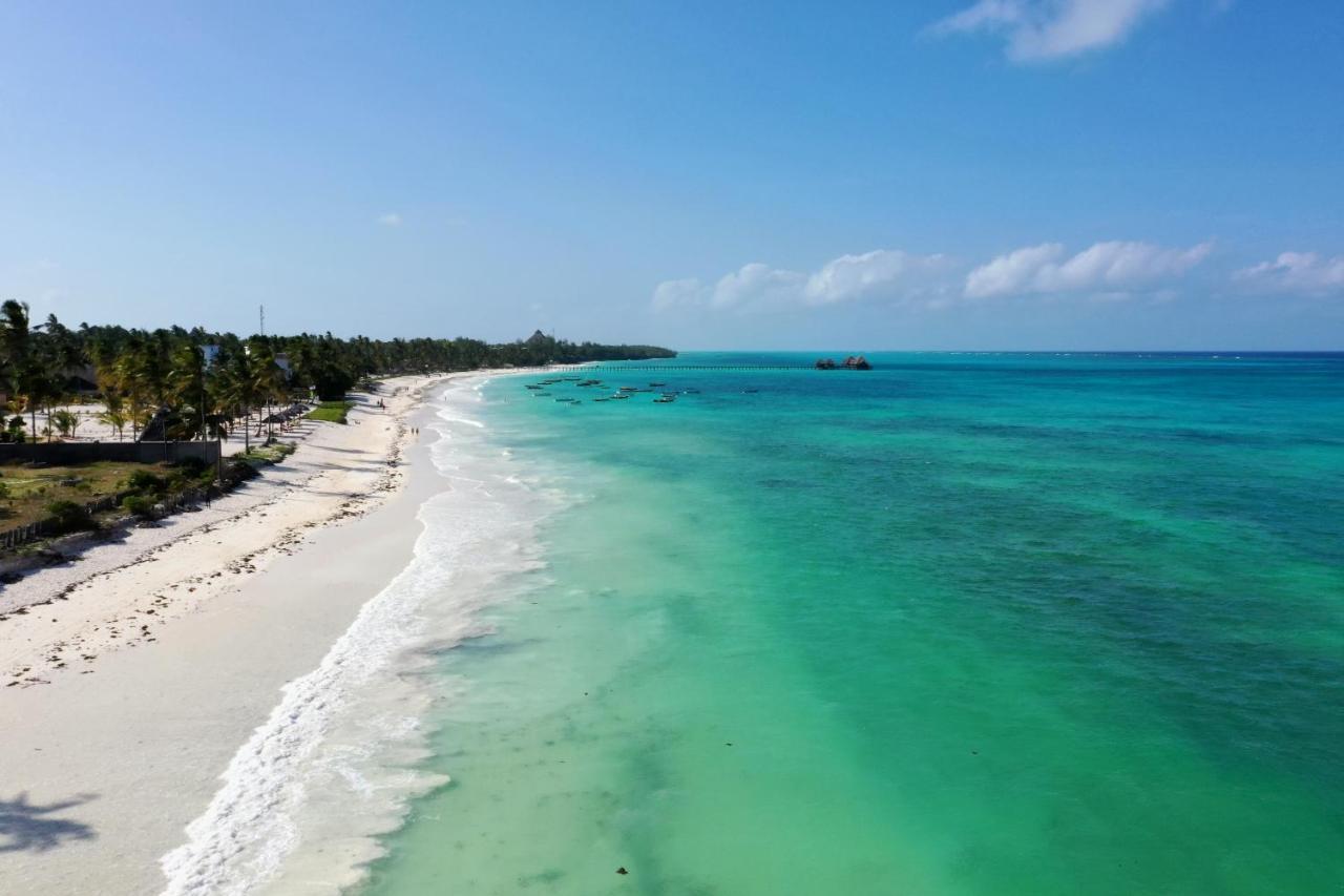 The Sands Beach Resort Bwejuu Exteriér fotografie